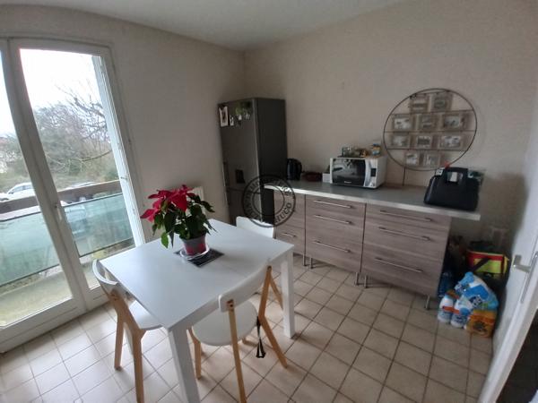 3/4 P 32 RUE DE LA REPUBLIQUE VIF