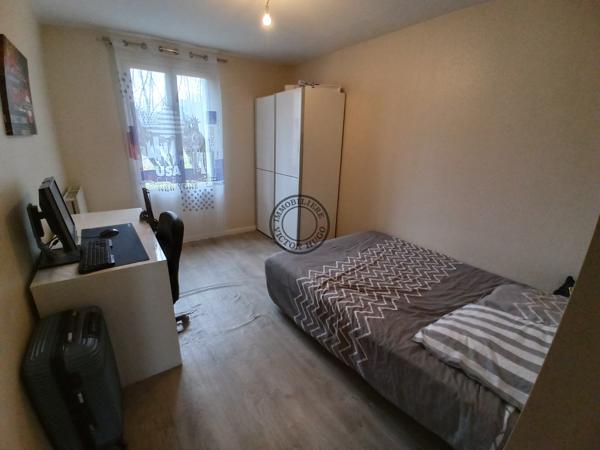 3/4 P 32 RUE DE LA REPUBLIQUE VIF