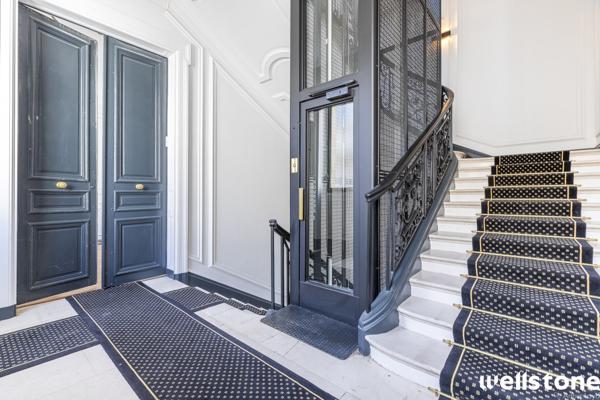 Bureaux a sous-louer à PARIS 75001