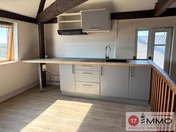 Maison/Immeuble avec 3 logements – Dépendance et garage