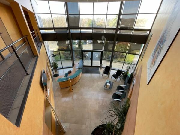 Ecuisses - Proximité Immédiate RCEA - Bureaux 1 200 m² à louer