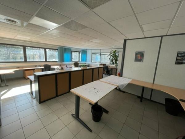 Ecuisses - Proximité Immédiate RCEA - Bureaux 1 200 m² à louer