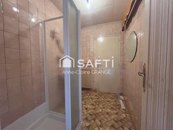 Potentiel pour cette charmante maison de plein-pied