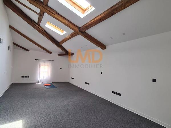 L’espace, le confort et le potentiel réunis en centre-ville.