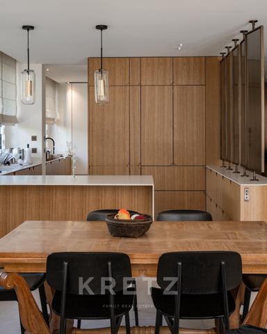 Neuilly Saint James. Duplex jardin terrasse. 4 chambres