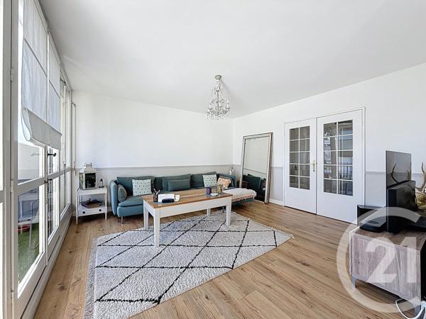 Appartement F4 à vendre  5 pièces - 87,45 m2 YERRES - 91