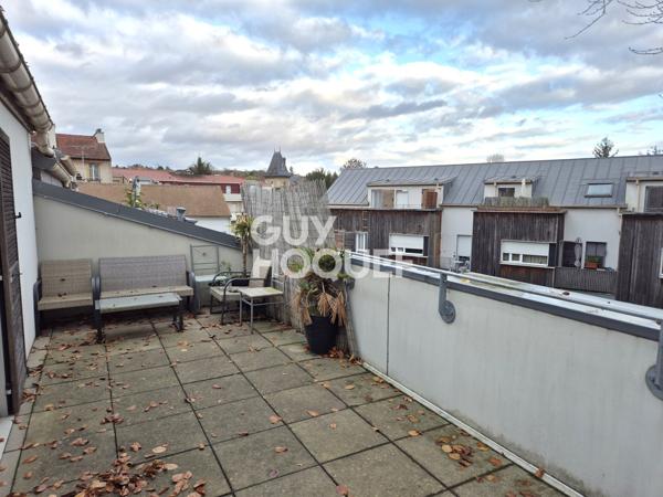 Terrasse exceptionnelle! Au dernier étage avec ascenseur