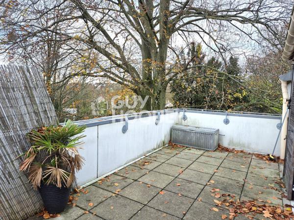 Terrasse exceptionnelle! Au dernier étage avec ascenseur