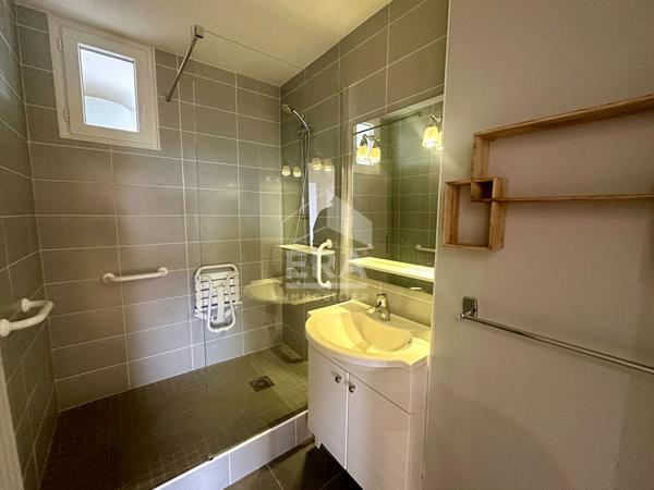 Appartement  T4 rénové à Tarbes avec vue sur les Pyrénées