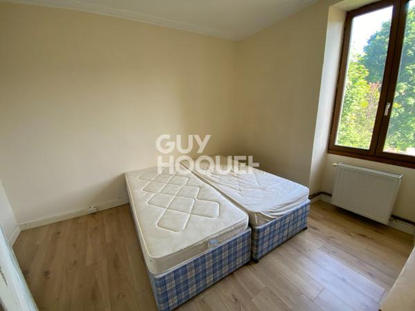 Maison de ville en pierre à rénover - 3 chambres