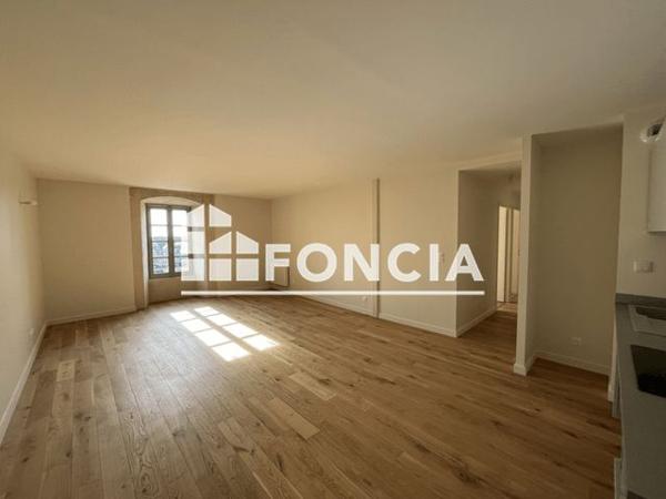 Location Appartement 3 pièces 76.2 m² - FAUBOURG SAINT-MICHEL Guerande 44350