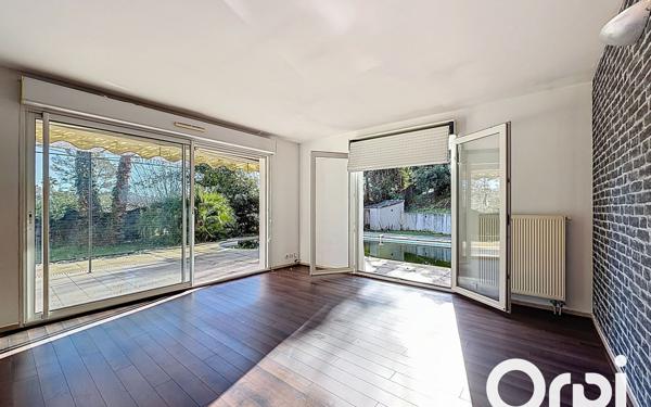 Maison à vendre    5 pièces • 117,69 m2 La Colle-sur-Loup