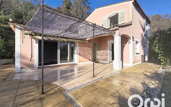Maison à vendre    5 pièces • 117,69 m2 La Colle-sur-Loup