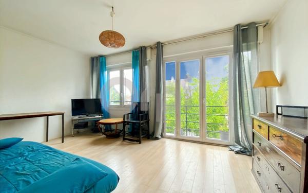 Maison à vendre    6 pièces •  Livry-Gargan