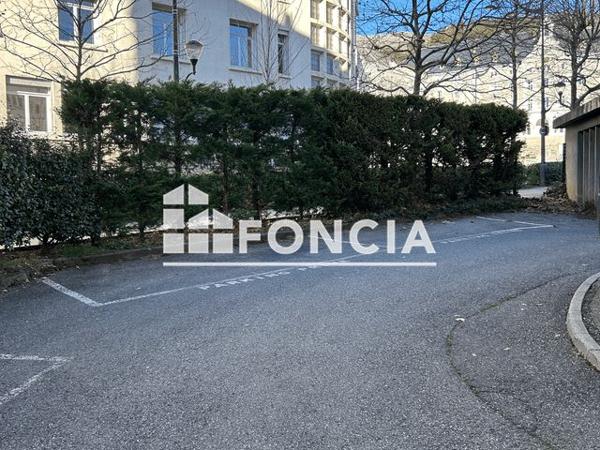 Location Parking - QUARTIER JEANNE D'ARC Gap 05000