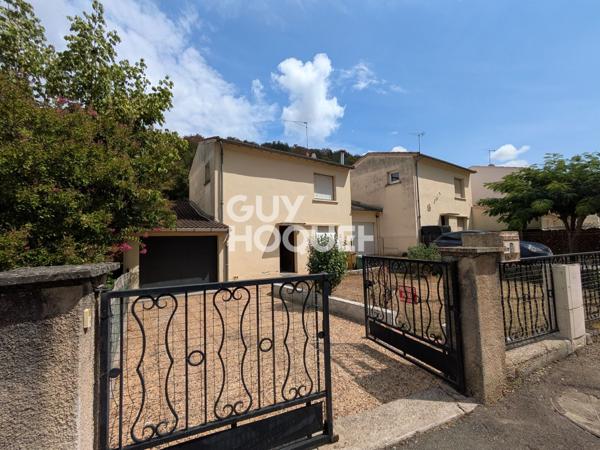 MAISON À LOUER DE 5 PIÈCES DE 85,68 M²