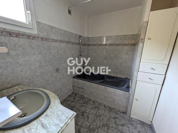 MAISON À LOUER DE 5 PIÈCES DE 85,68 M²