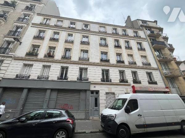 La SAS R&R Notaires vous propose en exclusivité cet appartement de trois pièces, vendu occupé....