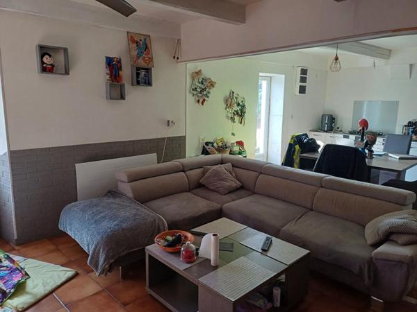 Deux maisons à rénover