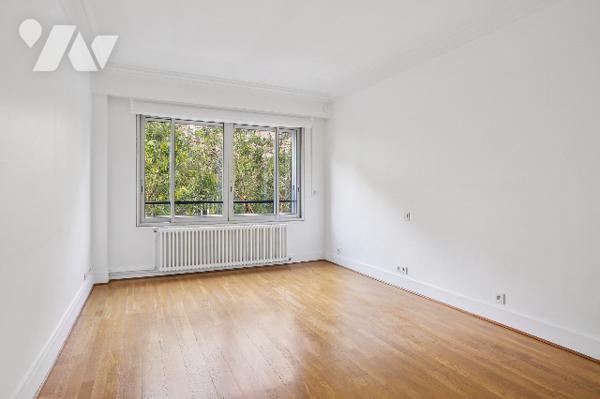 EXCLUSIVITÉ – Trocadéro / Paris 16