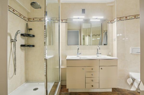 EXCLUSIVITÉ – Trocadéro / Paris 16