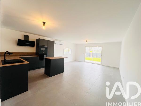 Appartement à vendre 3 pièces 96 m² La Roquette-sur-Siagne