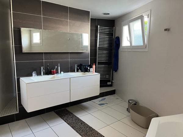 Maison à vendre 885 700 € Saint-Jean-de-Luz 4 p 135 m² DPE E
