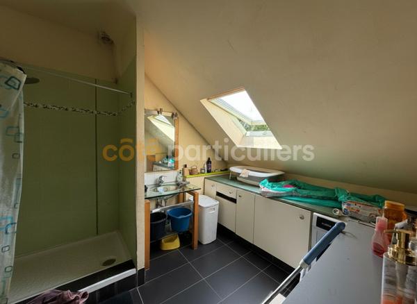 Vente
                Maison197,7 m² - 8 Pièces -
                    VILLENEUVE SAINT GEORGES (94190)