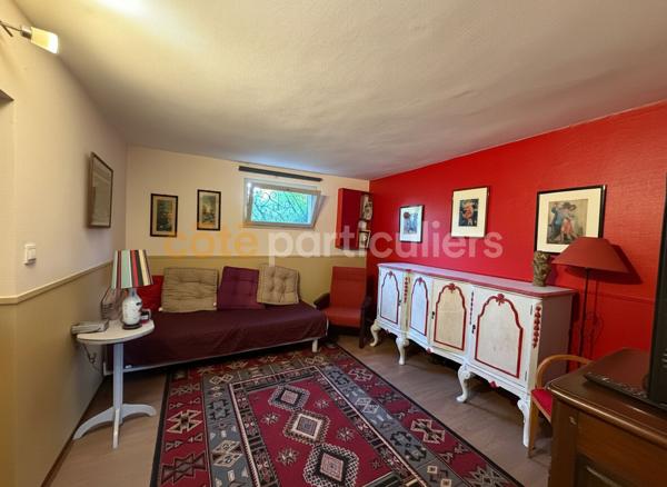 Vente
                Maison197,7 m² - 8 Pièces -
                    VILLENEUVE SAINT GEORGES (94190)