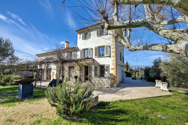 Vente Maison de luxe Aix-en-Provence 20 Pièces 640 m²