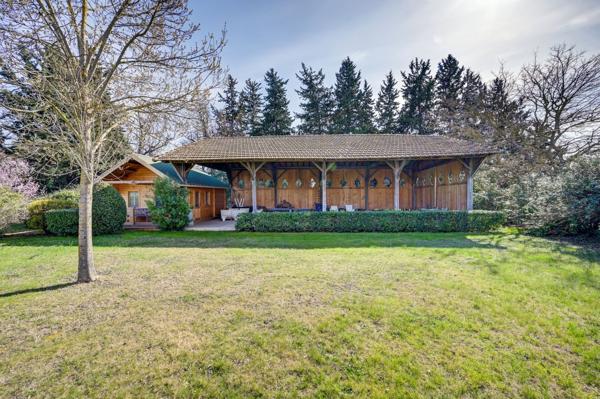 Vente Maison de luxe Aix-en-Provence 20 Pièces 640 m²