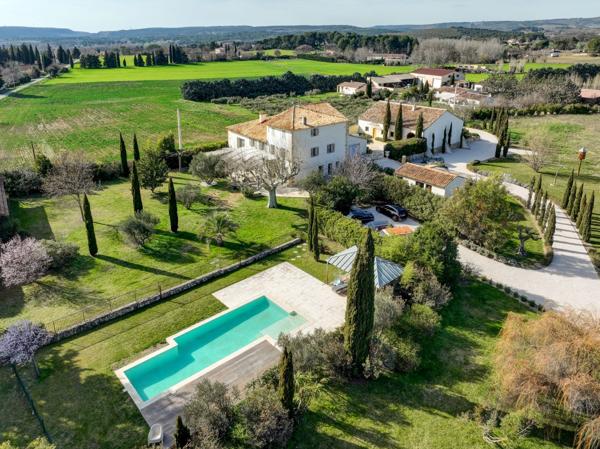 Vente Maison de luxe Aix-en-Provence 20 Pièces 640 m²