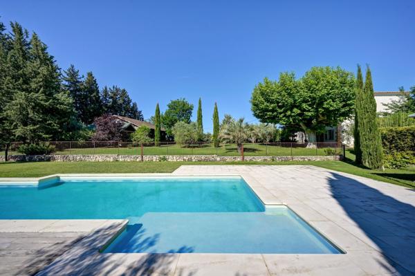 Vente Maison de luxe Aix-en-Provence 20 Pièces 640 m²