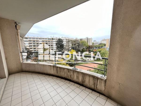 À vendre Studio 45 m² - Lyon 69003