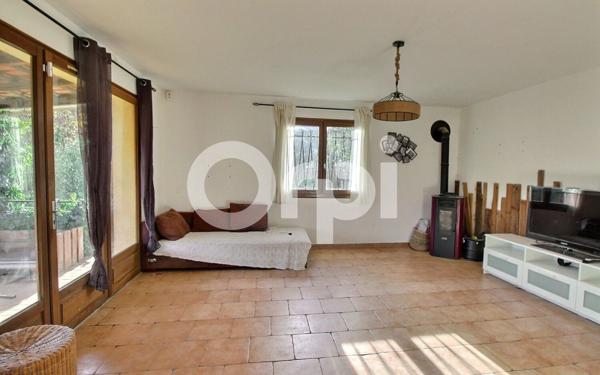 Maison à vendre    4 pièces • 144,30 m2 Marseille 13