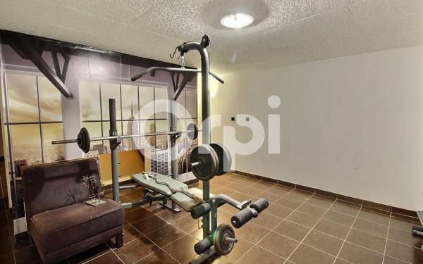 Maison à vendre    4 pièces • 144,30 m2 Marseille 13