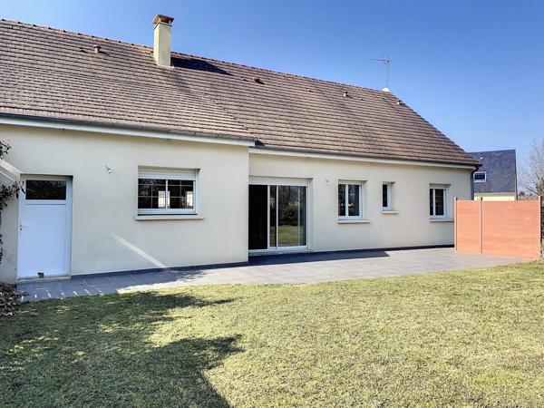 Maison plain-pied, centre de Changé