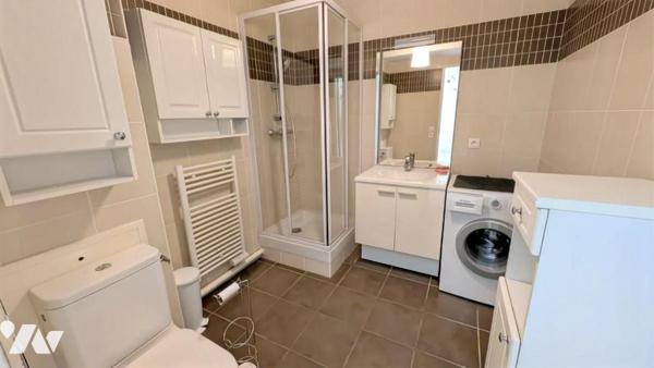 APPARTEMENT F2 EN REZ DE CHAUSSEE AVEC JARDIN