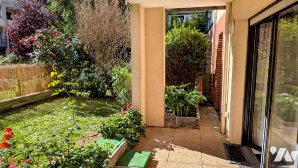 APPARTEMENT F2 EN REZ DE CHAUSSEE AVEC JARDIN