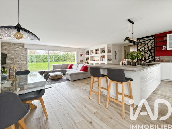 Maison à vendre 7 pièces 153 m² Santeny