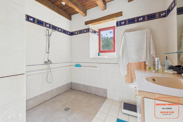 PERIGOURDINE 226 m2 AVEC PISCINE SUR 4070 m2 CLÔT