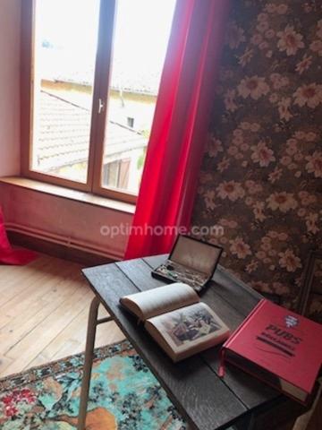 A VENDRE PROCHE DE LA BELGIQUE ET DU LUXEMBOURG MAISON DE VILLAGE A FINIR DE RENOVER 3 CHAMBRES