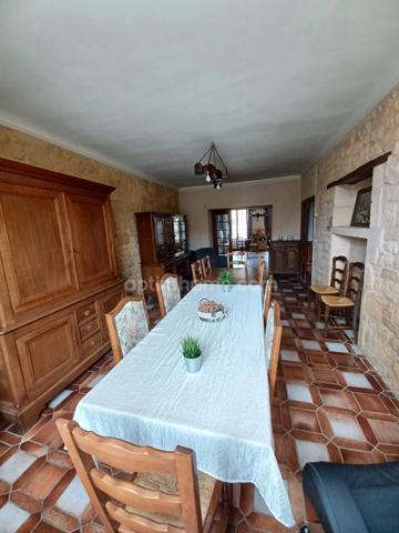 A VENDRE PROCHE DE LA BELGIQUE ET DU LUXEMBOURG MAISON DE VILLAGE A FINIR DE RENOVER 3 CHAMBRES