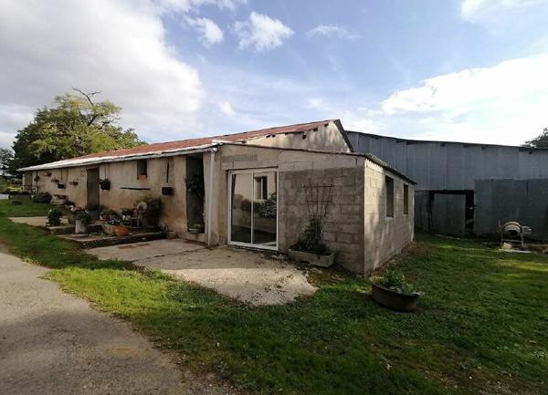 Maison à vendre    4 pièces •  Benassay