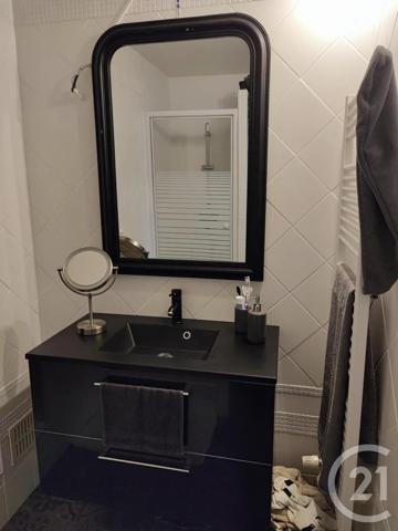 Appartement Studio à vendre  1 pièce - 25,63 m 2   CREPY EN VALOIS  - 60