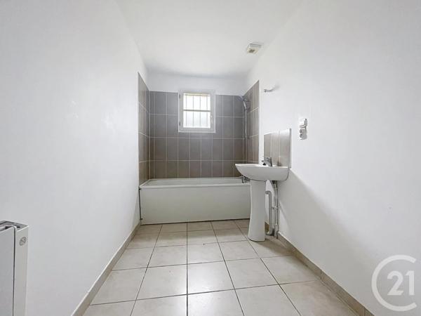 Maison à vendre  4 pièces - 92,40 m 2   LE MEUX  - 60