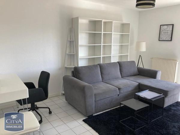 Appartement à louer 2 pièces 49.15m²