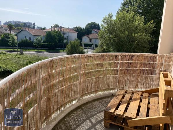 Appartement à louer 2 pièces 49.15m²