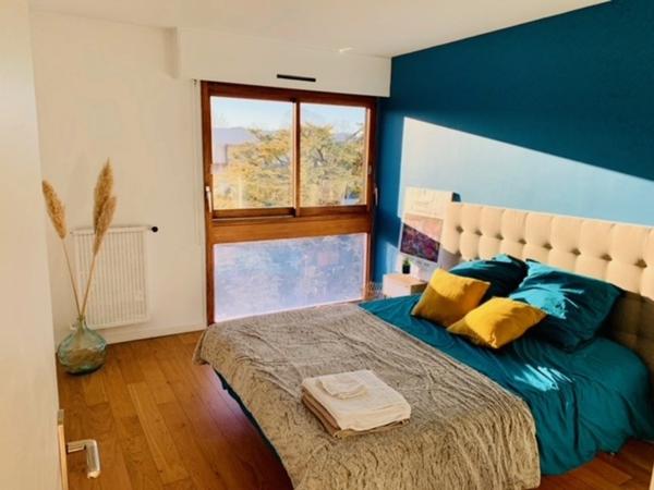 (BDR), MARSEILLE 8E QUARTIER SAINT ANNE à louer T3 MEUBLE 64m2, TERRASSE et PARKING