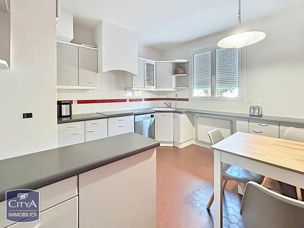 Maison à vendre 6 pièces 174m² Bourges (18000)